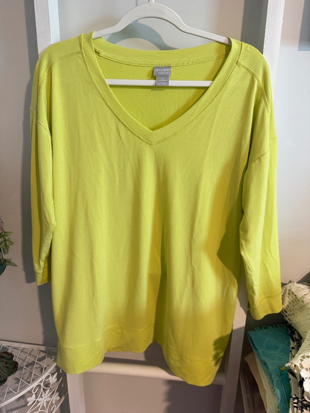 Chico's Zenergy Bright Yellow; Sz: Med.